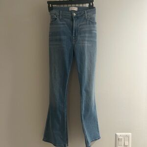 Classic Blue Slightly Cropped Flare Jen 7 Women's Jeans size 8